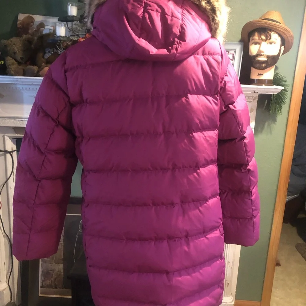 Lands' End Vibrant Magenta Puffer Coat with Faux Fur Trim - Picture 3 of 7